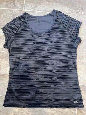 C9 by Champion Black and Gray Striped Short (cap) Sleeve Active Tee size L